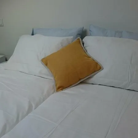 Tauro 195 Near El Corte Ingles *